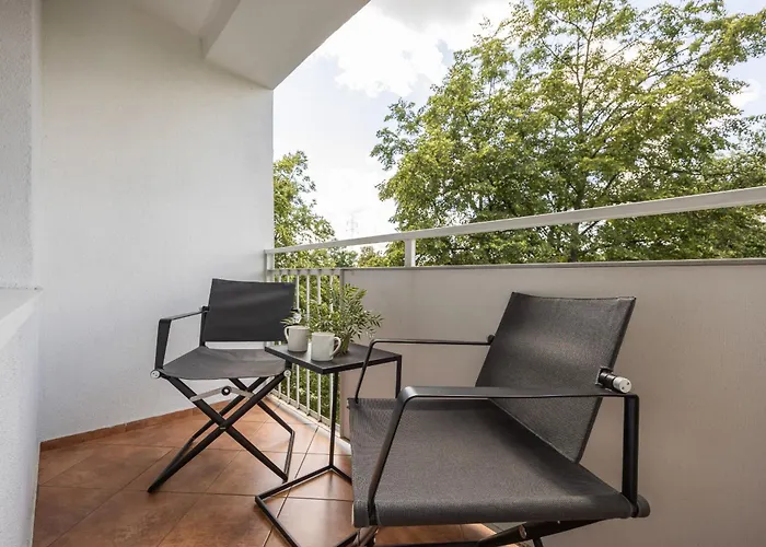 Apartament Bright Two-bedroom By Renters Warszawa