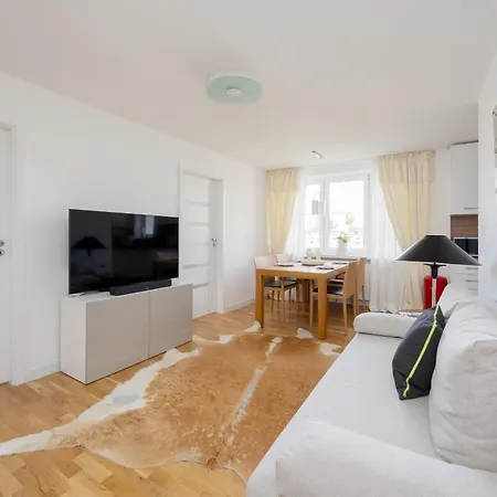 شقة Bright Two-bedroom By Renters